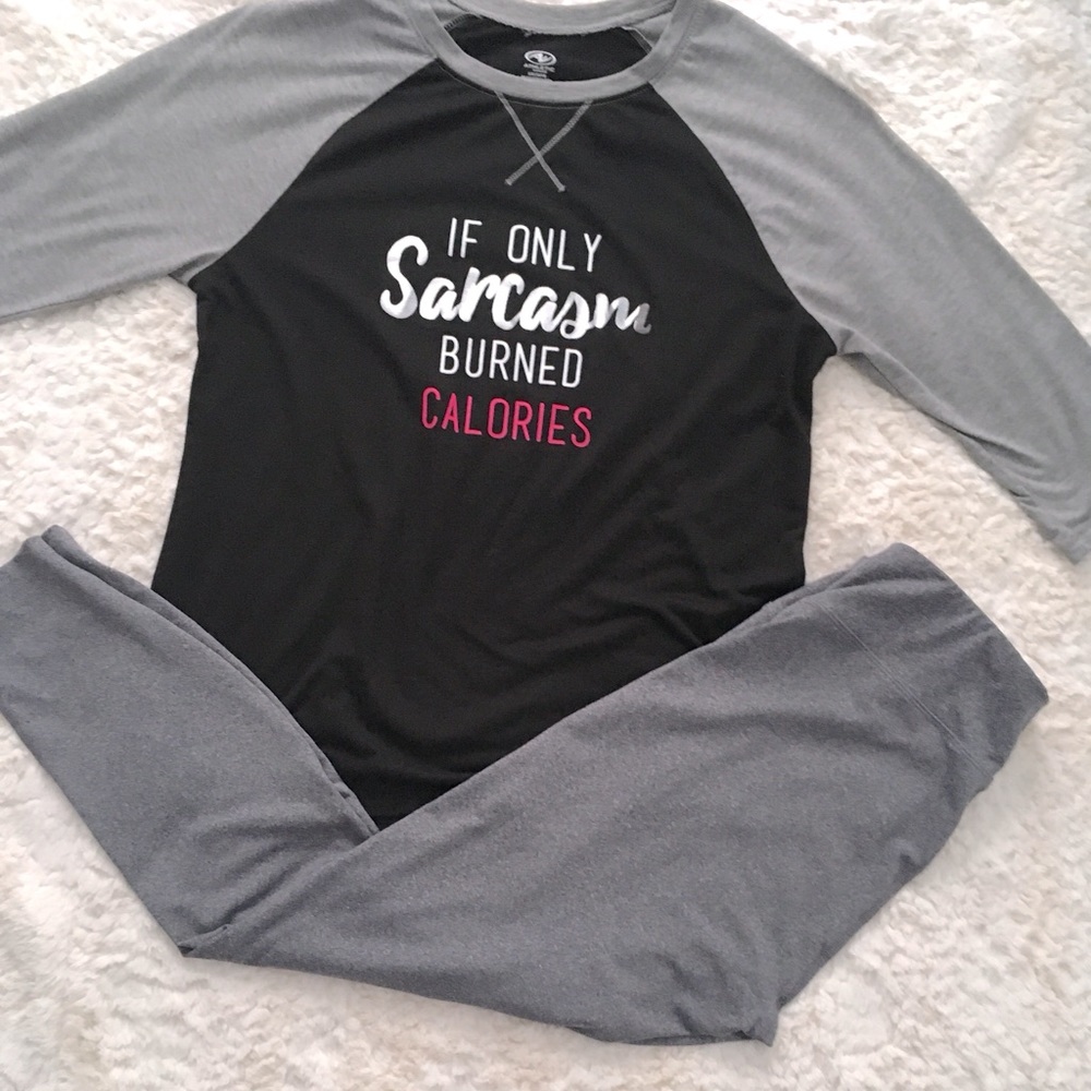 A cute workout outfit size Large 12/14!